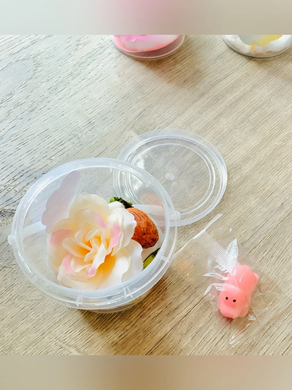 NEW📚 Hand Crafted Squish-A-Tarium (one random color/scene/4 squishies) OS